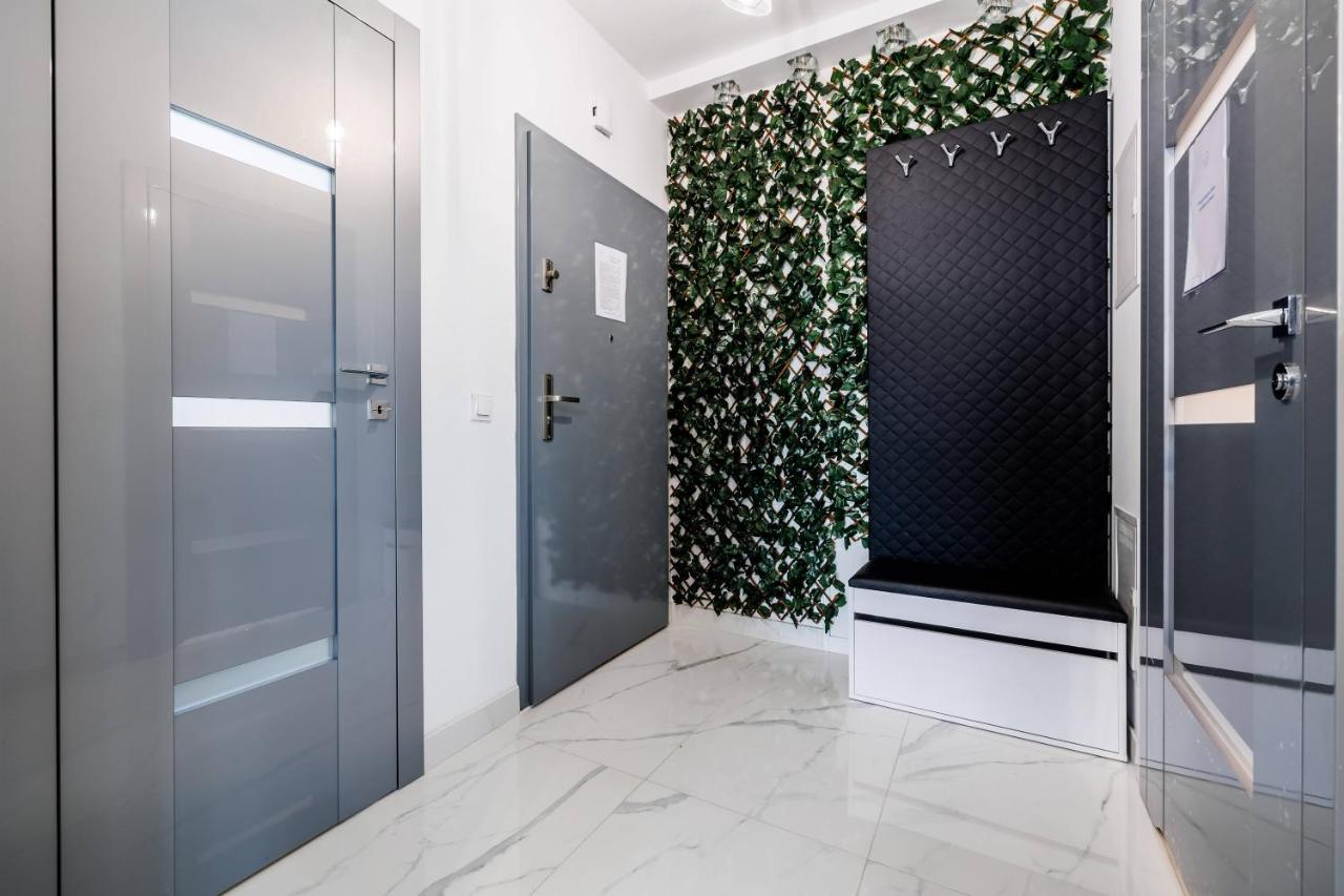 Luxury Apartment With Spa Bath- City Centre, Free Parking Rzeszów Exteriér fotografie
